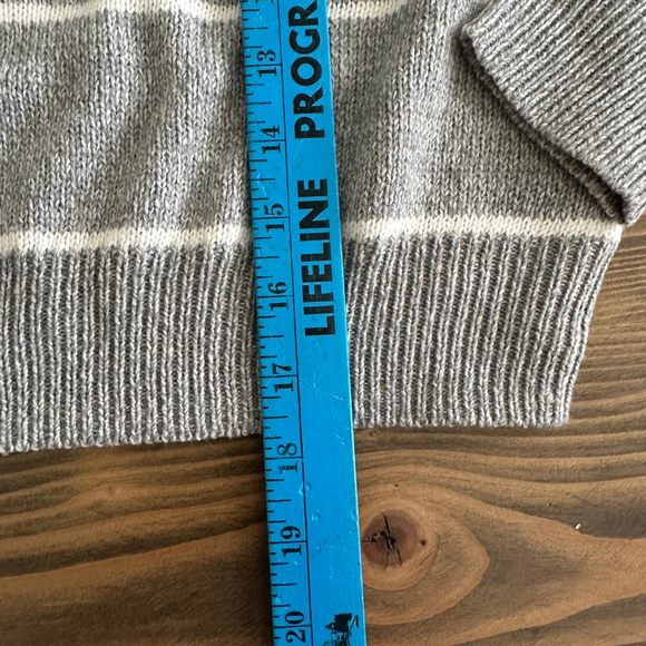 Divided Womens H&M Striped Cropped Sweater Size S Gray - Picture 4 of 6